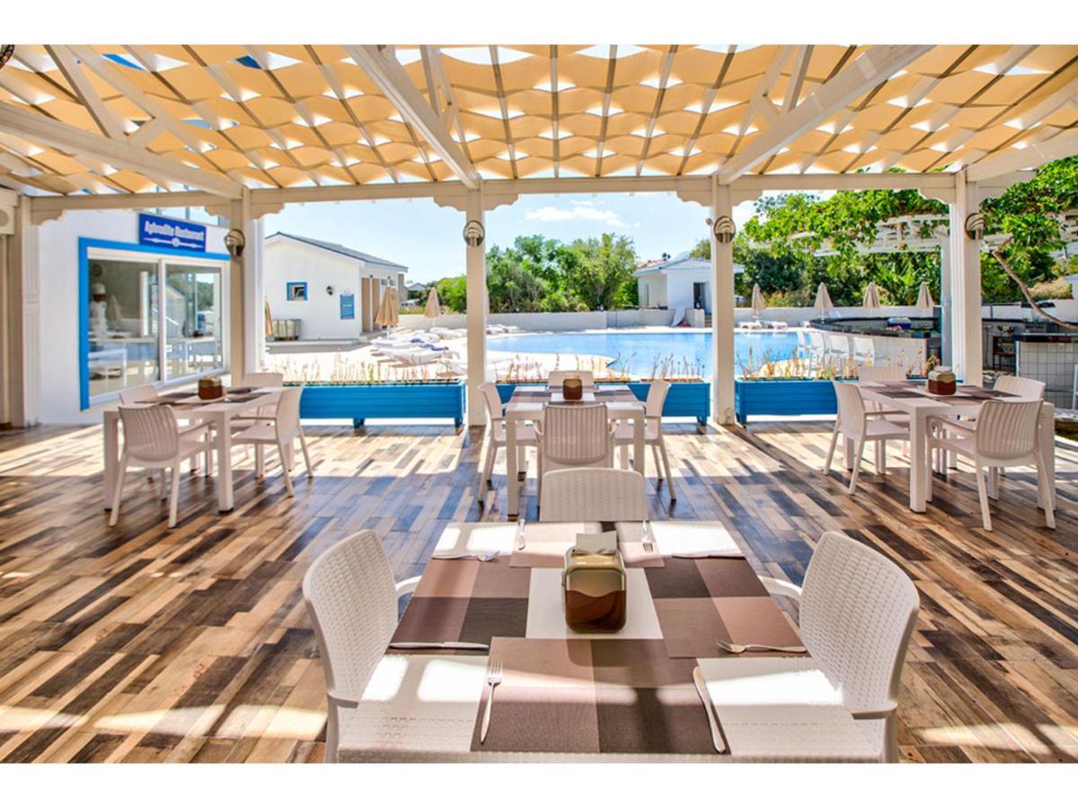 Queen Aphrodite Hotel Karpasa Exterior foto