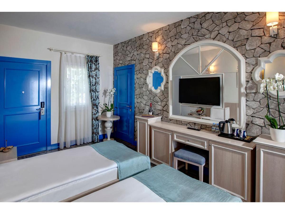 Queen Aphrodite Hotel Karpasa Exterior foto